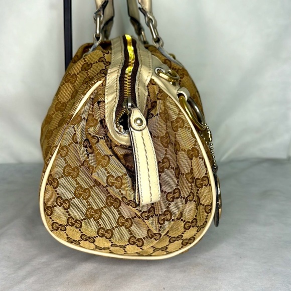 Gucci GG Monogram Canvas Sukey Satchel - Picture 4 of 12